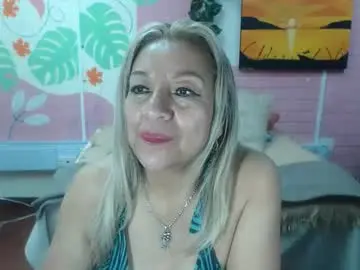 Desire_latin  live sex cam