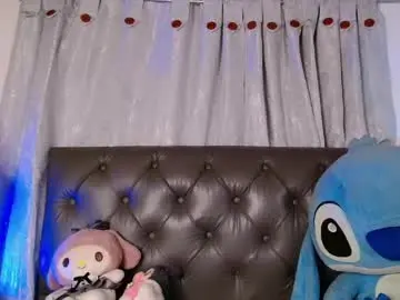Evie_cloud  live sex cam