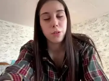Gertudewinborn  live sex cam