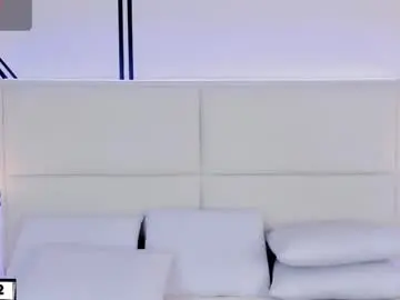 Iris_thompson  live sex cam