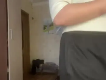 Karolnewlin  live sex cam