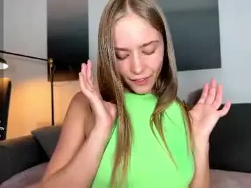 Leona_grand  live sex cam