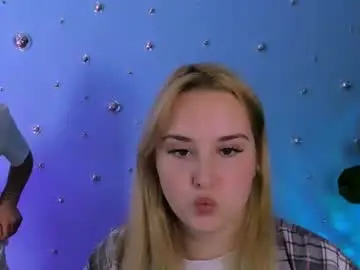 Linda_lynx  live sex cam