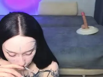 Somniya  live sex cam