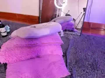 Tokyo_444  live sex cam