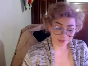 Adan_romanoff  live sex cam