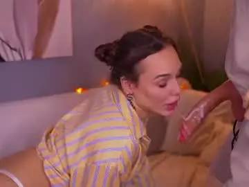Bllowjoyy  live sex cam