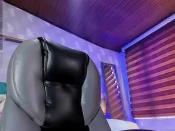 Darling_spoiled  live sex cam