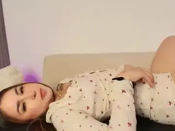 Elodie_blair  live sex cam