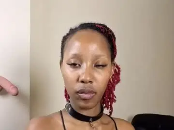 Foxyatmidnite  live sex cam
