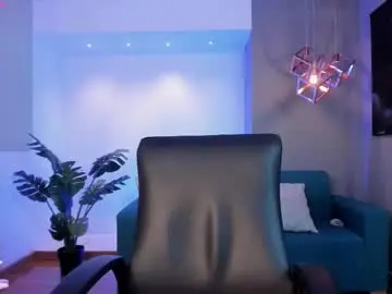 Isabellaajoness  live sex cam