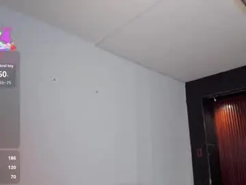 Isabellaajoness  live sex cam