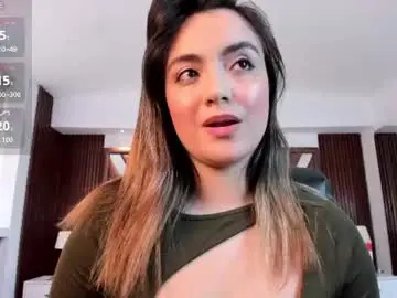 Isabellaajoness  live sex cam