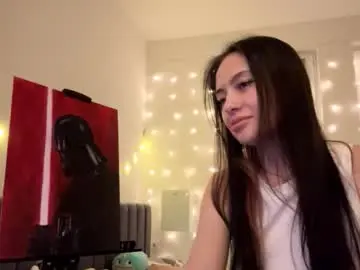 Kaitlyncallow  live sex cam