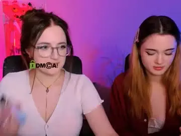 Liana_kisses  live sex cam