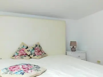 Lilith_velur  live sex cam