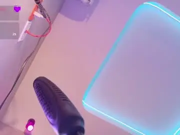 Miia_sttone  live sex cam