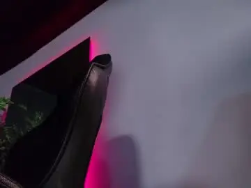 Miia_sttone  live sex cam