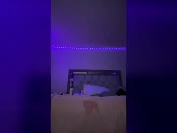 Milkandhoney2003  live sex cam