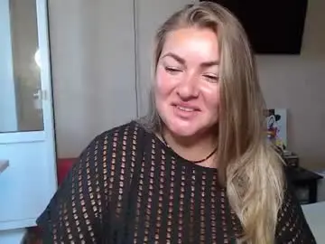 Nikaskylink  live sex cam