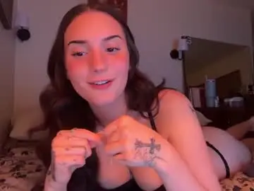 Romyblair  live sex cam