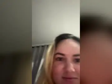 Sexloyraweb  live sex cam