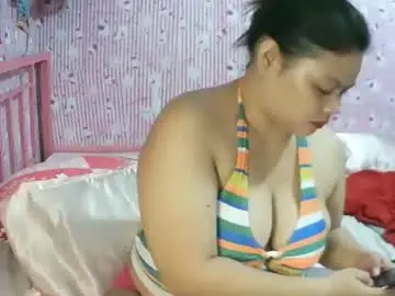 Shairamae4u  live sex cam