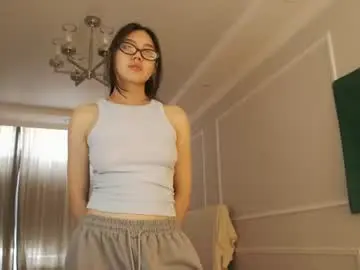 Tinykawaii  live sex cam