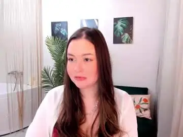 Yoursweetmaddy  live sex cam