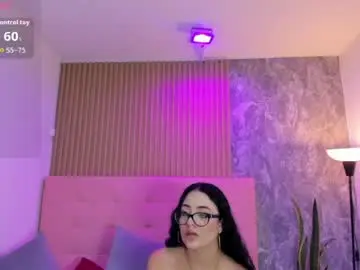 Amiee_kovva  live sex cam