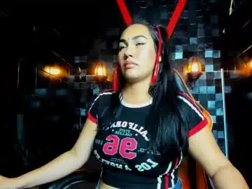 Azumiwalker  live sex cam