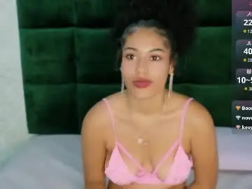 Delaylacruz  live sex cam