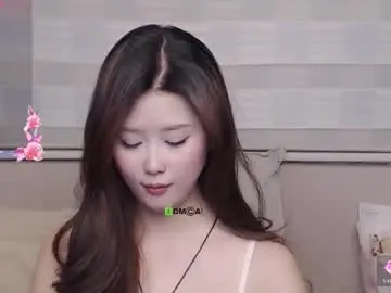 Eleanore1  live sex cam