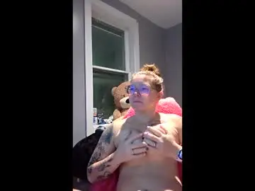 Hon3ygirl69  live sex cam