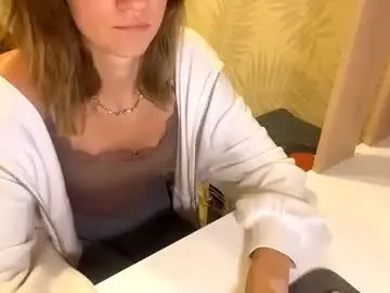 Kris_liss  live sex cam