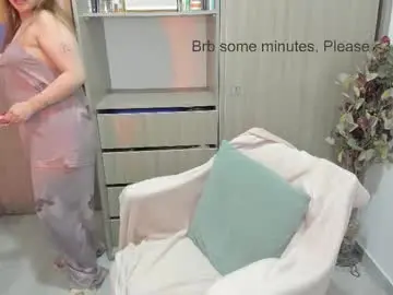 Mary_mae  live sex cam