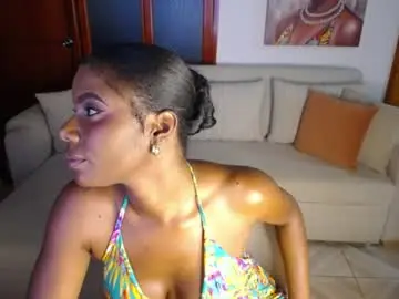 Miaderail  live sex cam