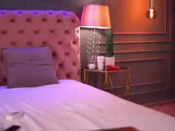 Rubymistique  live sex cam