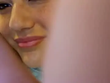Simonesighren  live sex cam