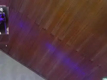 _raven_black  live sex cam