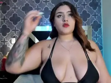 Adele_cruzz  live sex cam