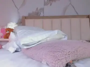 Alicialevy  live sex cam