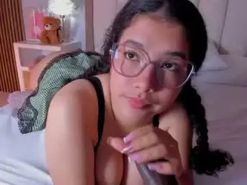 Alicialevy  live sex cam