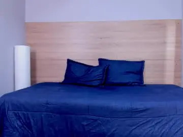 Bulma_bambina_  live sex cam