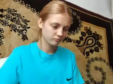 Carissaalderson  live sex cam