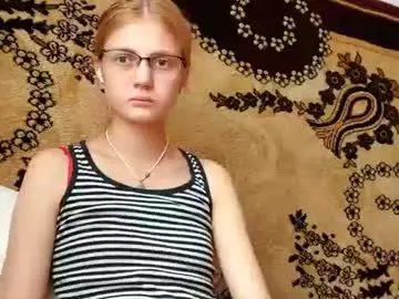 Carissaalderson  live sex cam