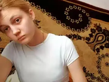 Carissaalderson  live sex cam