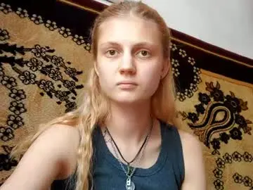 Carissaalderson  live sex cam