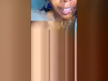 Creammachine67  live sex cam
