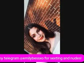 Cutiecaleighxo  live sex cam